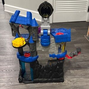 Imaginext Batman tower toy
